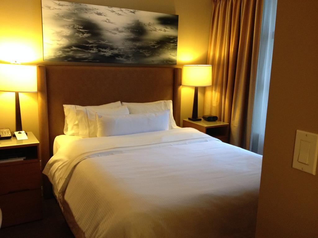 Aparthotel The Westin By Latour Whistler Zimmer foto